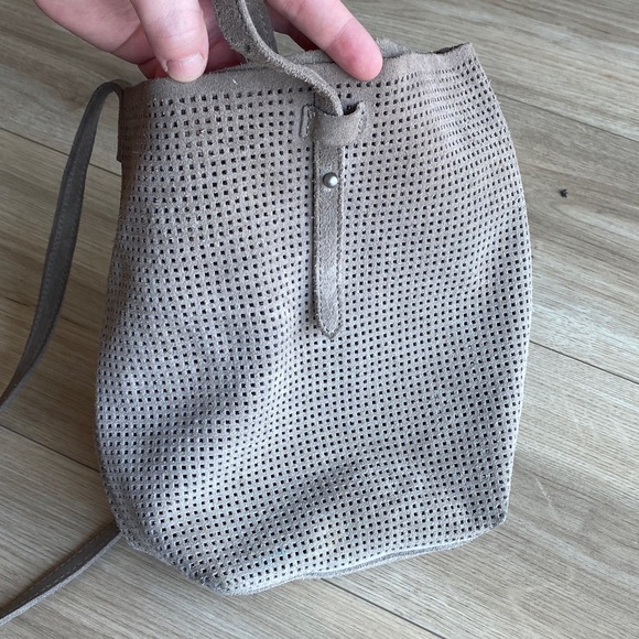 Monserat de Lucca gray suede leather crossbody bag - Picture 2 of 5